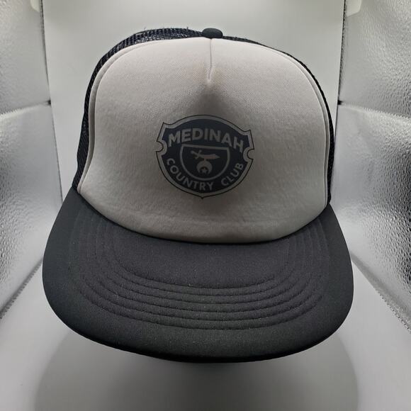 Medinah Country Club Trucker Hat Snapback Black & Gray Mesh Cap Golf Adjustable - Picture 1 of 7